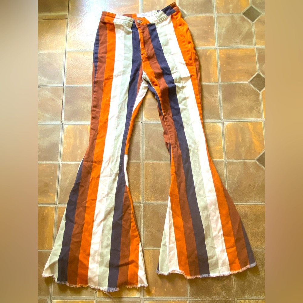 Shipwreck Ltd boutique western flares
